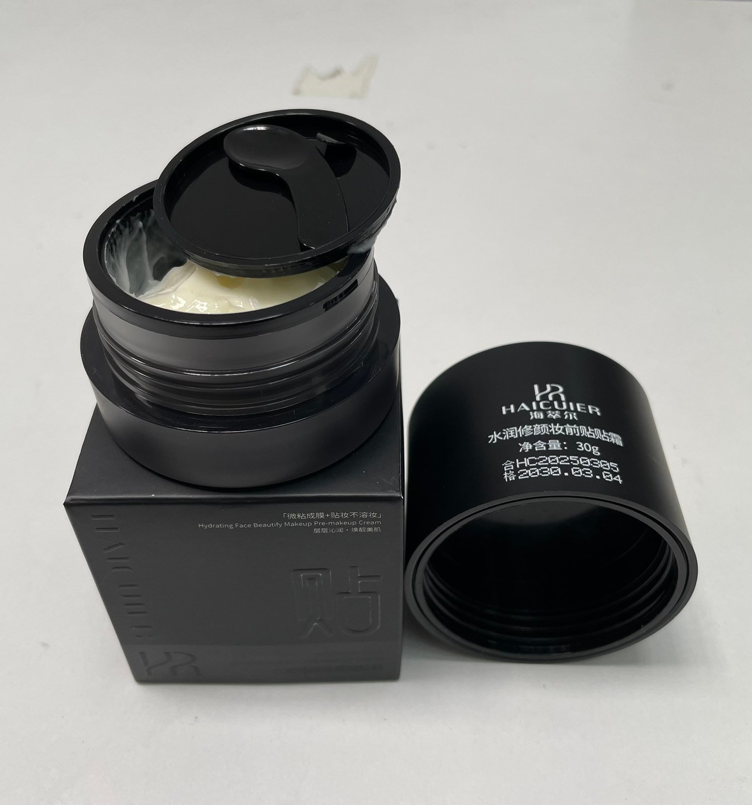 Nawilżający Podkład Naprawczy do Twarzy