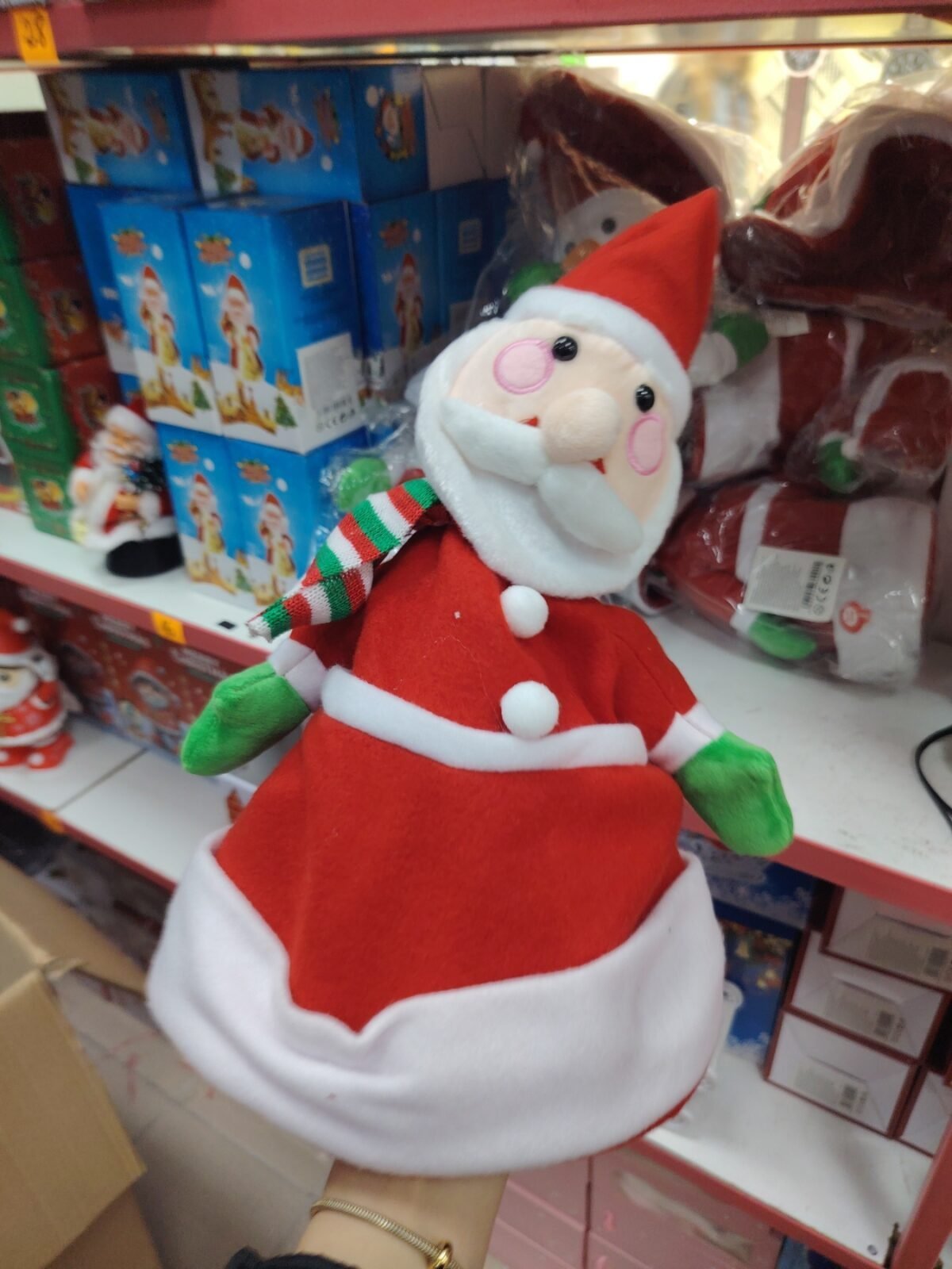 Czapka Mikołaja z muzyka