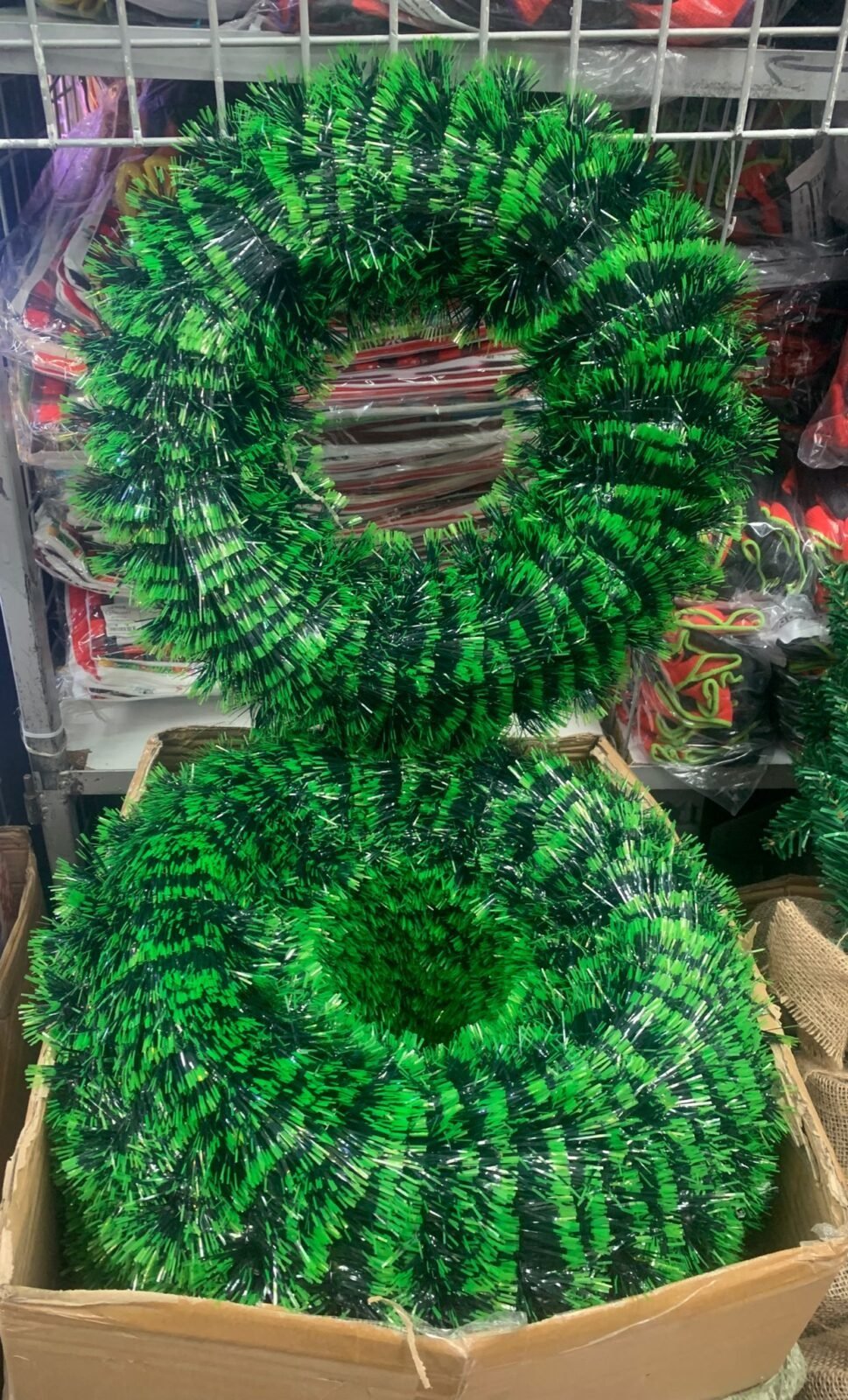 Wianki bez Dekoracji 38cm